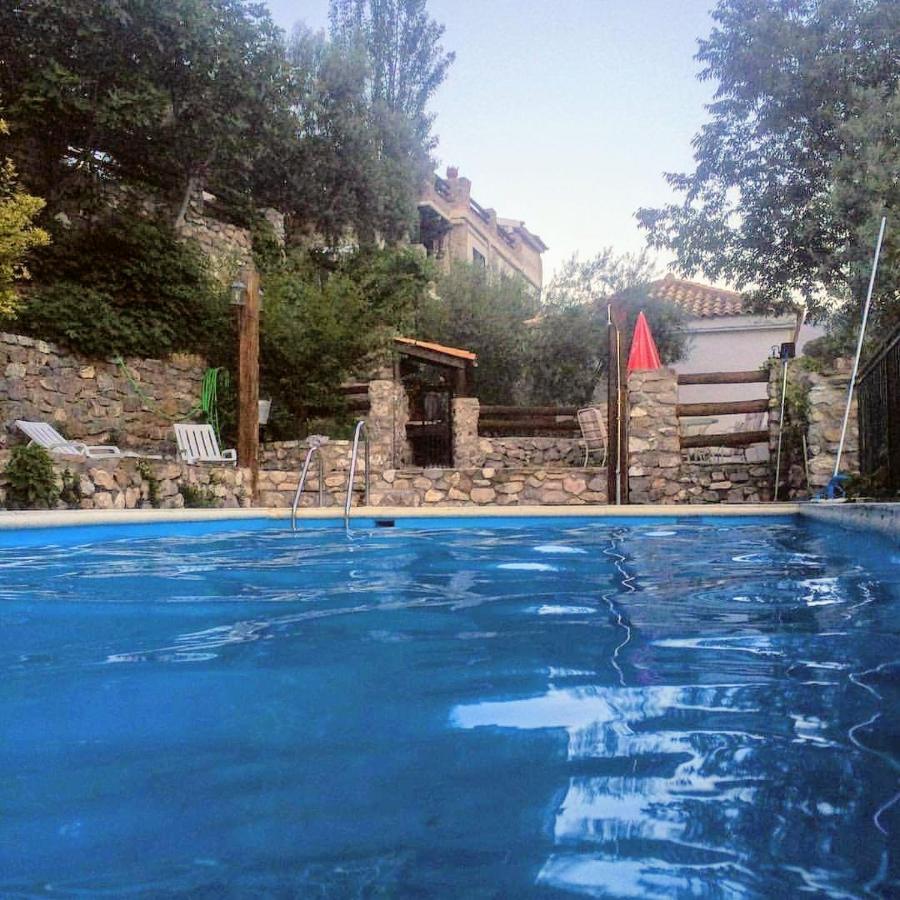 Cortijo La Solana Guest House Guejar Sierra Exterior photo